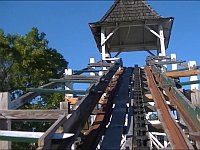 世界最古の木造ジェットコースターに乗ってみた