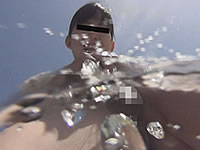 通りすがりの女にいきなりオシッコをぶっかけられたｗｗｗ