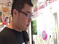 日本の鬼畜仕様なUFOキャッチャーに唖然とする観光客ｗｗｗ