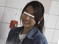 女子トイレ盗撮の傑作!モンナさんの「美しい日本の未来」No.60