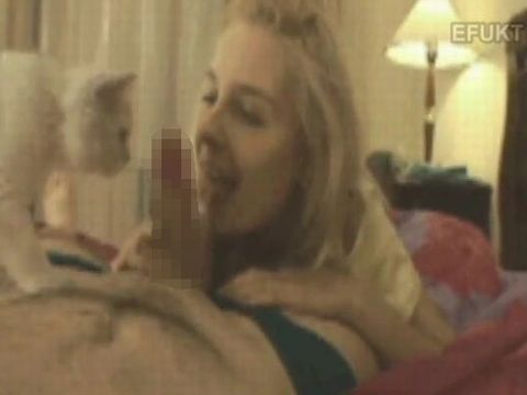 セックスやオナニーの撮影中にフレームインしてくるペットたち　The Pet Compilation
