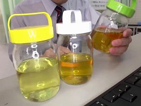 3種飲尿飲み比べセットを宅配してくれる柊木のあ