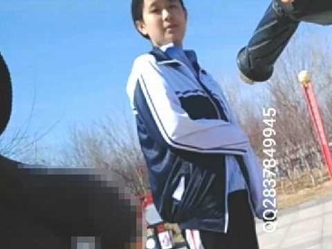 中国人女性たちにチンコを露出してリアクションを楽しむ変態男の記録映像