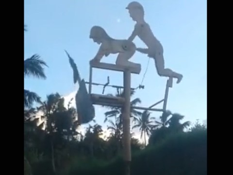 風の力でセックスする風車